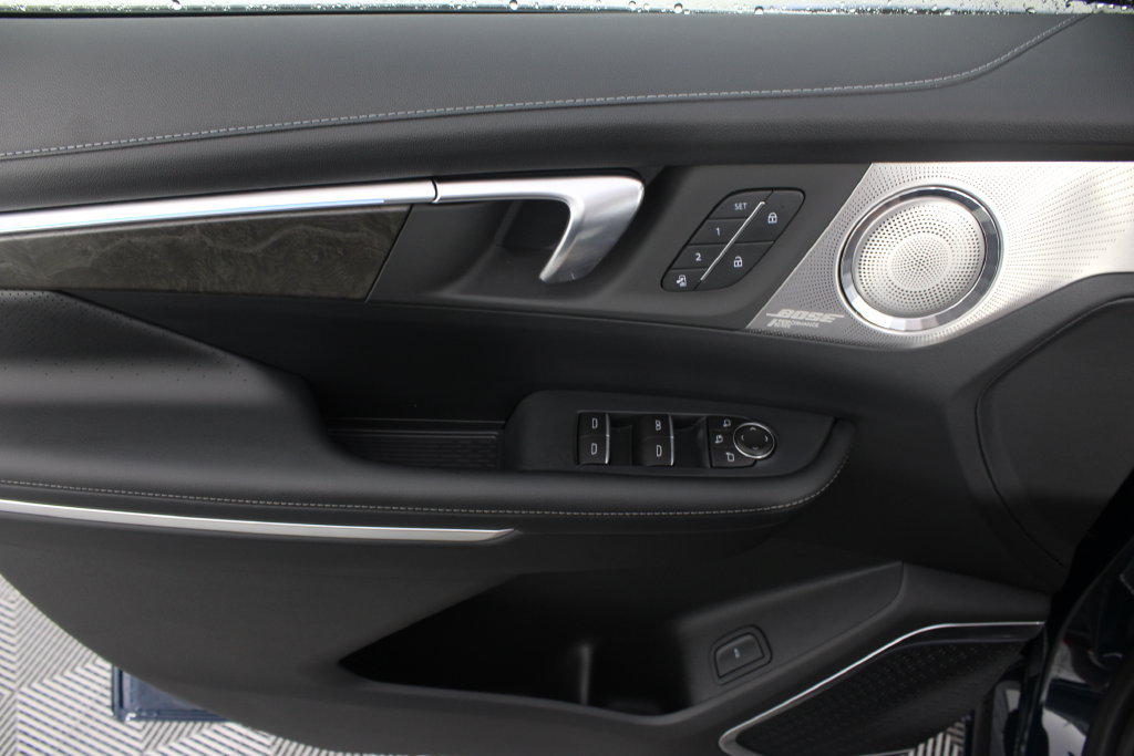 New 2027 Buick Enclave Avenir AWD/4WD image 16
