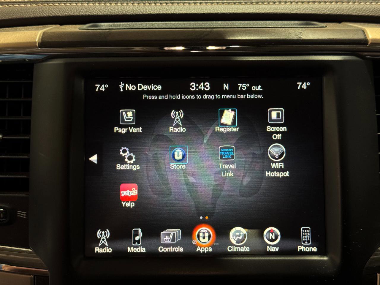 Used 2015 RAM 1500 Laramie Longhorn w/ Convenience Group AWD/4WD image 18