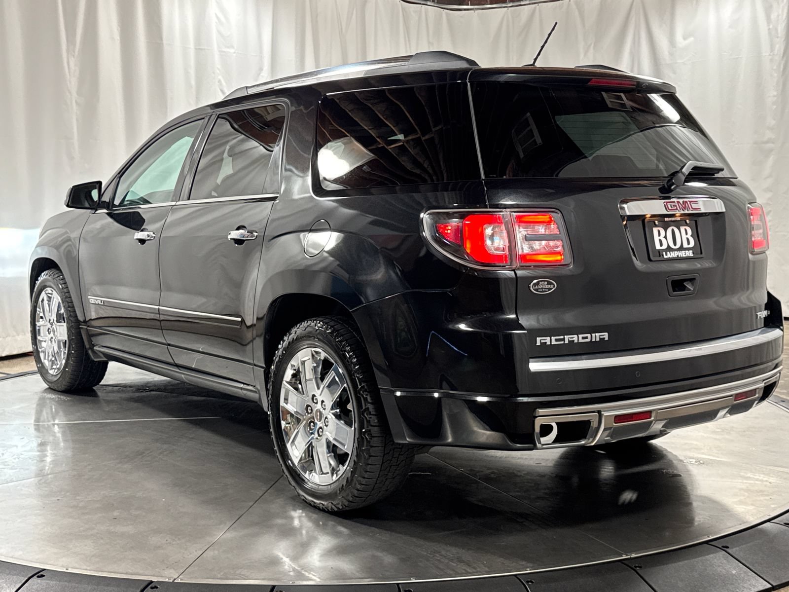 Used 2015 GMC Acadia Denali AWD/4WD image 9
