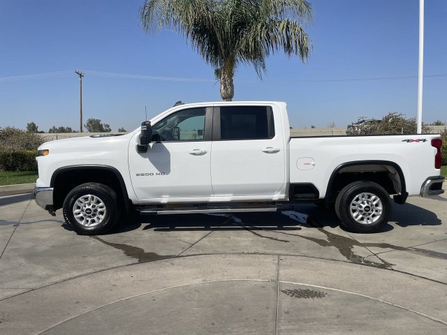 Used 2025 Chevrolet Silverado 2500 LT w/ Convenience Package AWD/4WD image 5