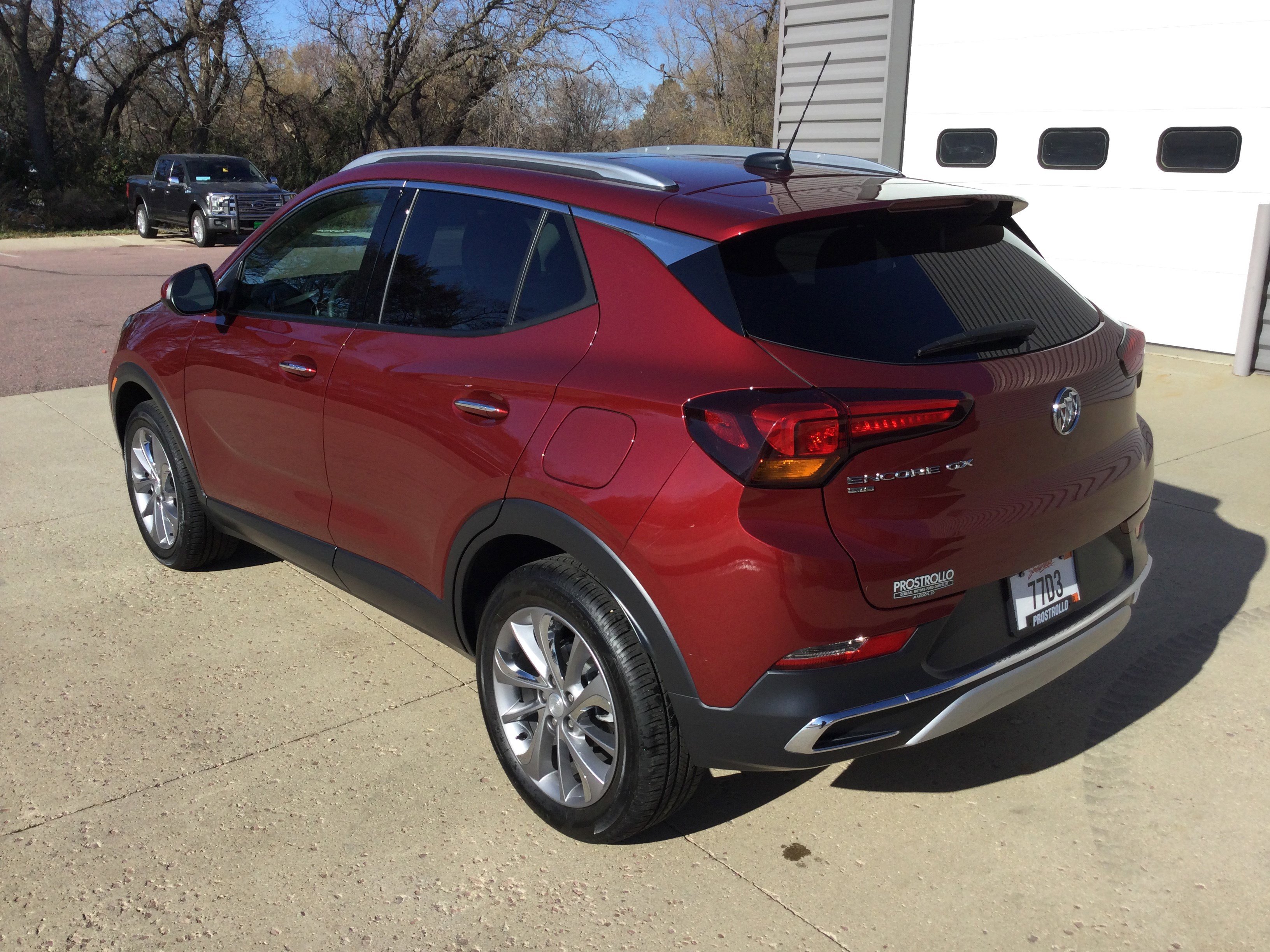 Used 2023 Buick Encore GX Essence w/ Experience Buick Package image 8