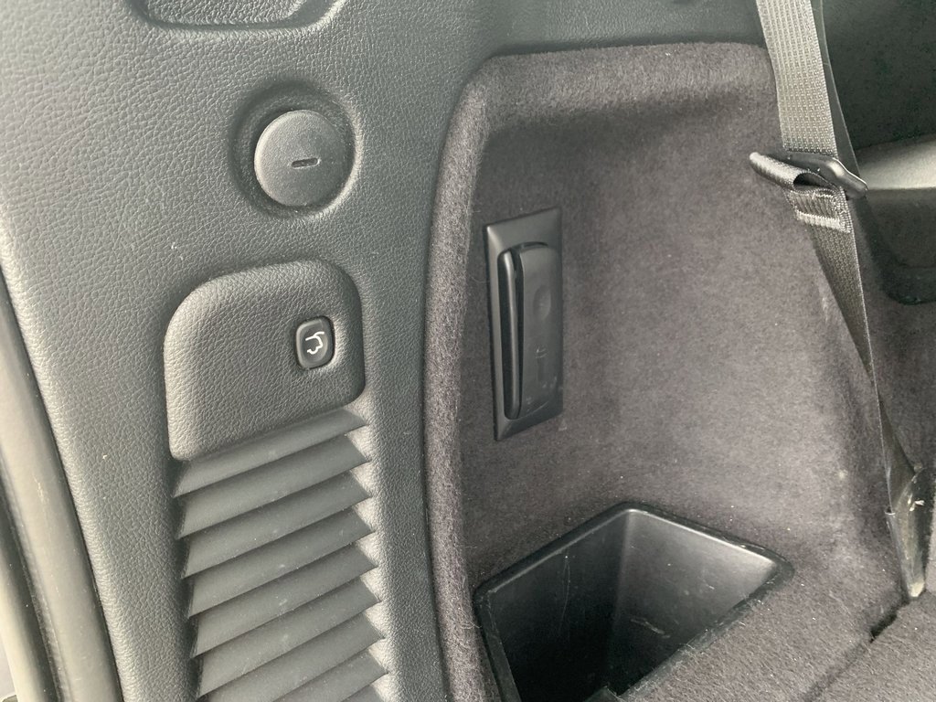 Used 2017 Dodge Durango R/T image 24