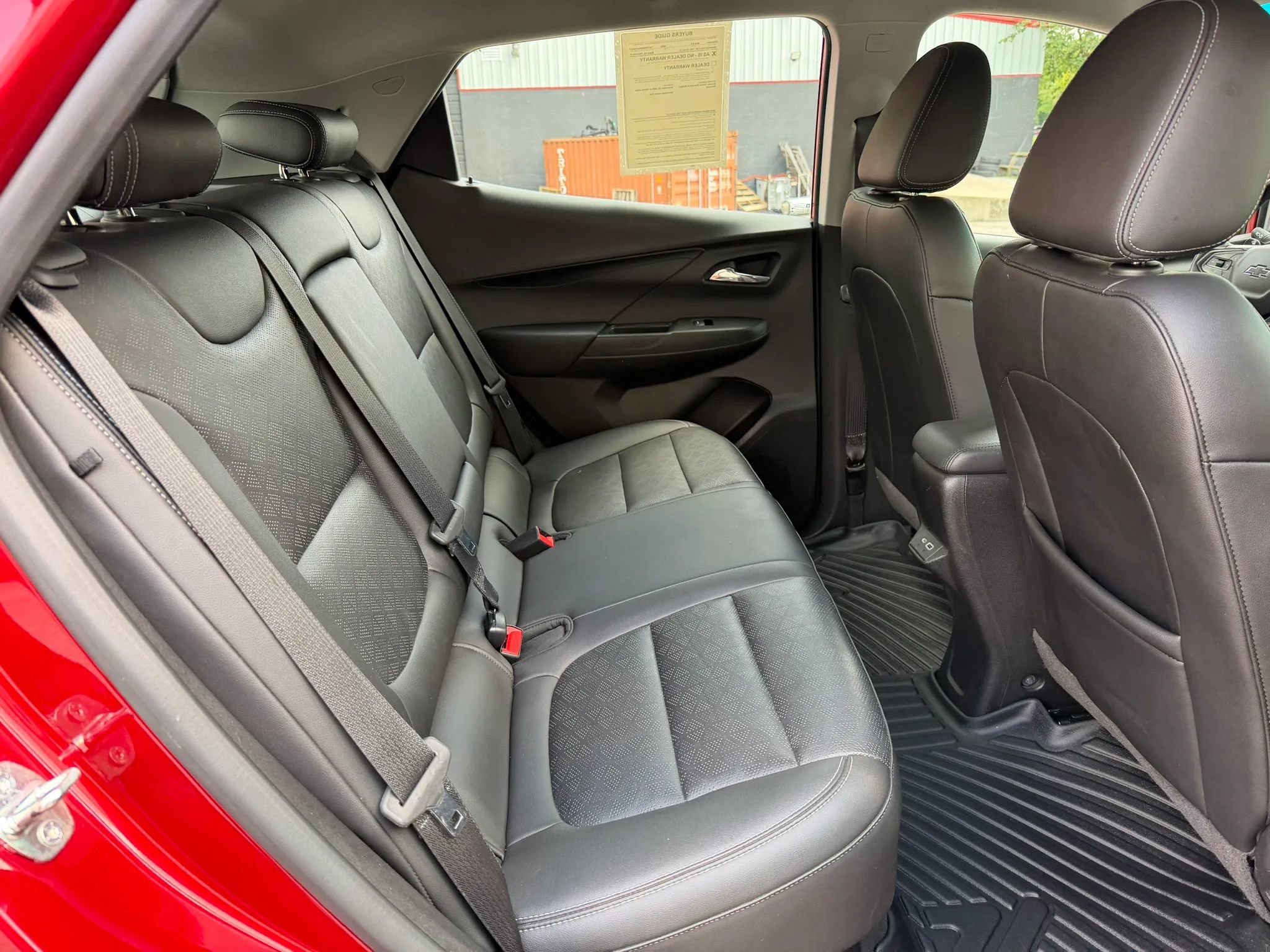 Used 2022 Chevrolet Bolt LT w/ Infotainment Package FWD image 21