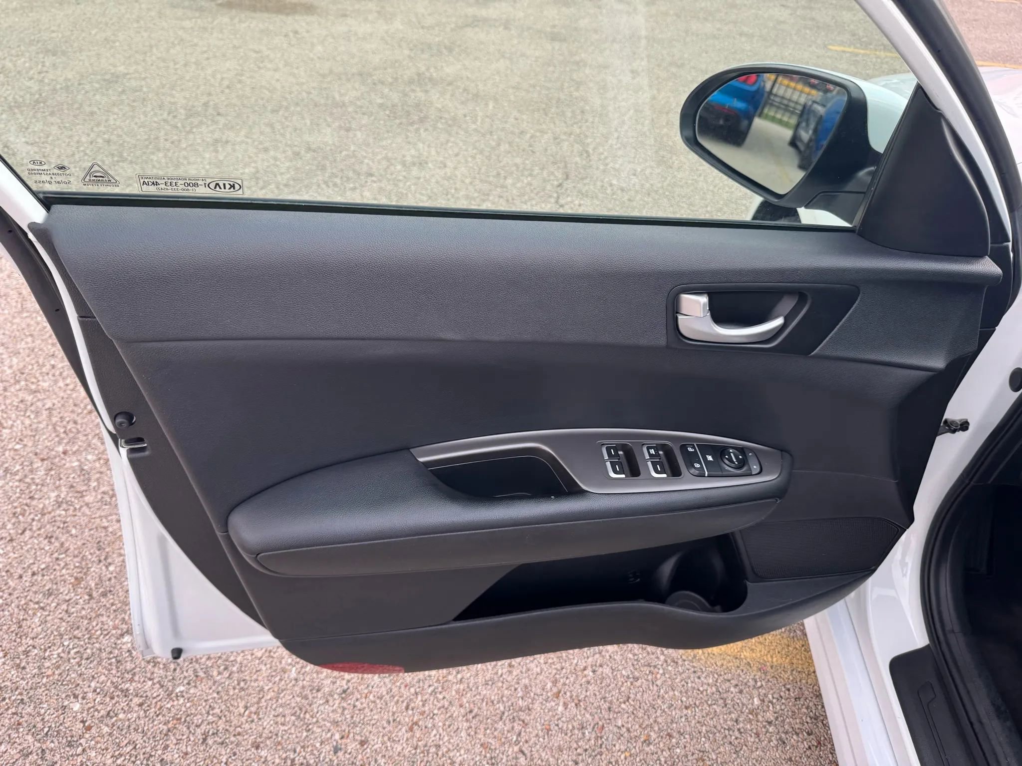 Used 2019 Kia Optima LX image 16