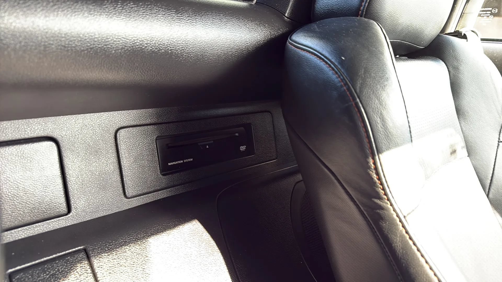 Used 2007 Nissan 350Z Touring RWD image 32