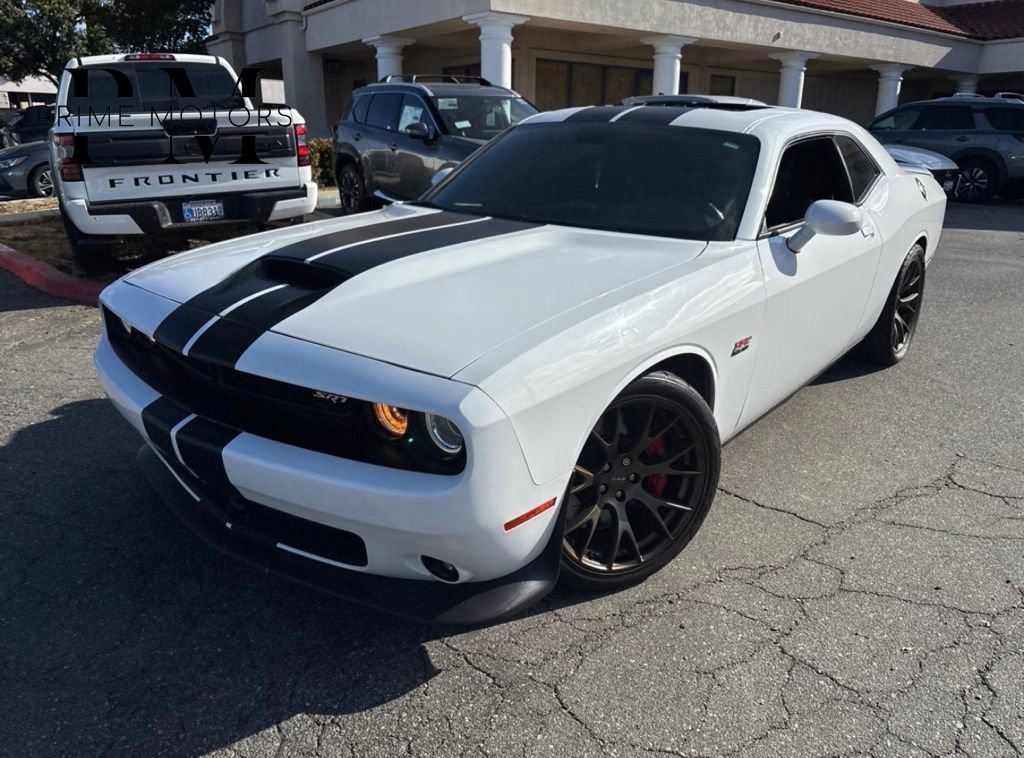 Used 2018 Dodge Challenger SRT w/ Technology Group RWD image 1