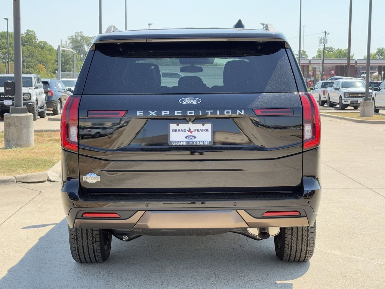 New 2027 Ford Expedition King Ranch RWD image 6