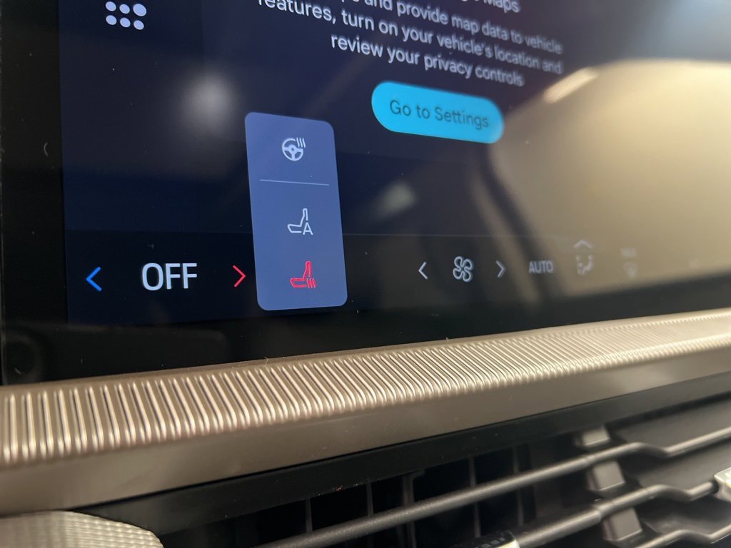 New 2026 Ford Explorer Active w/ Active Comfort Package image 13