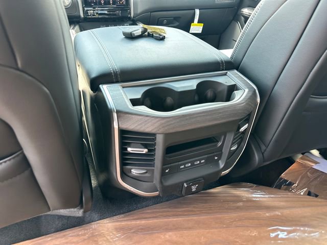 New 2026 RAM 1500 Laramie AWD/4WD image 17