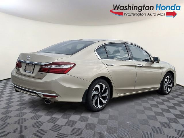 Certified 2017 Honda Accord EX-L image 6