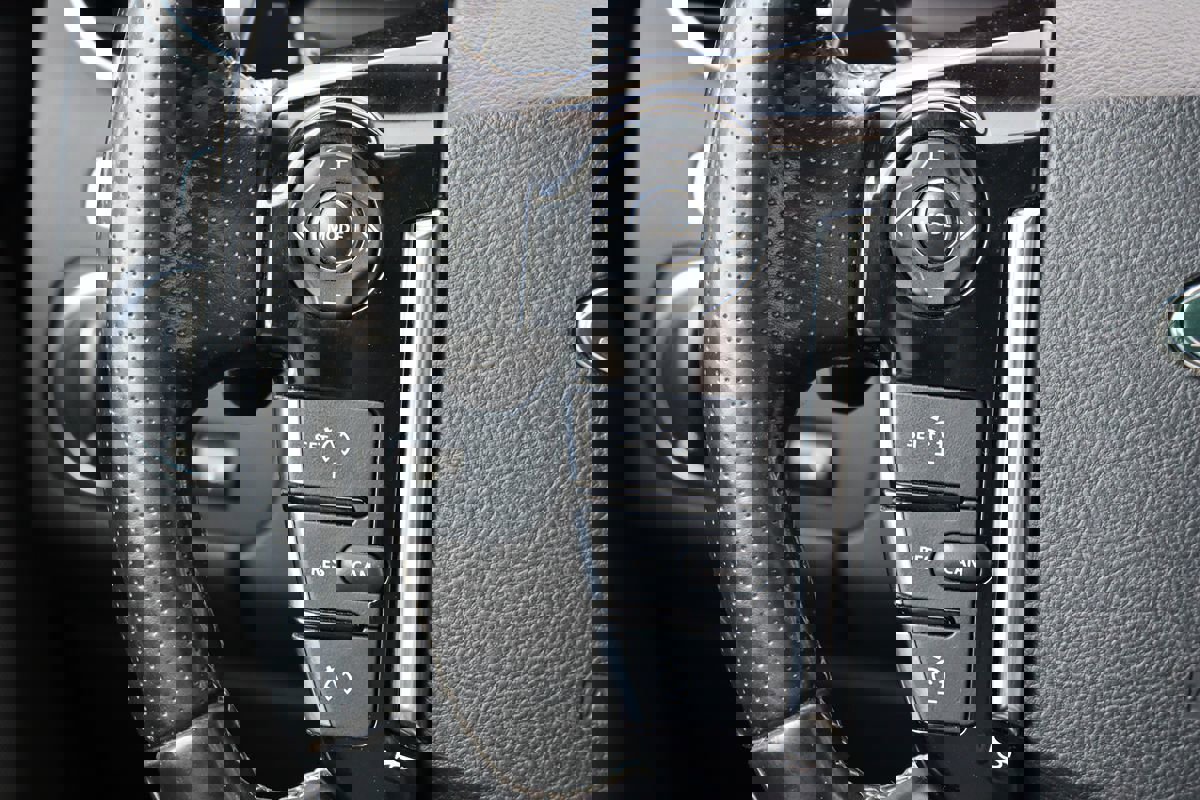 Used 2016 Land Rover LR4 HSE LUX image 18