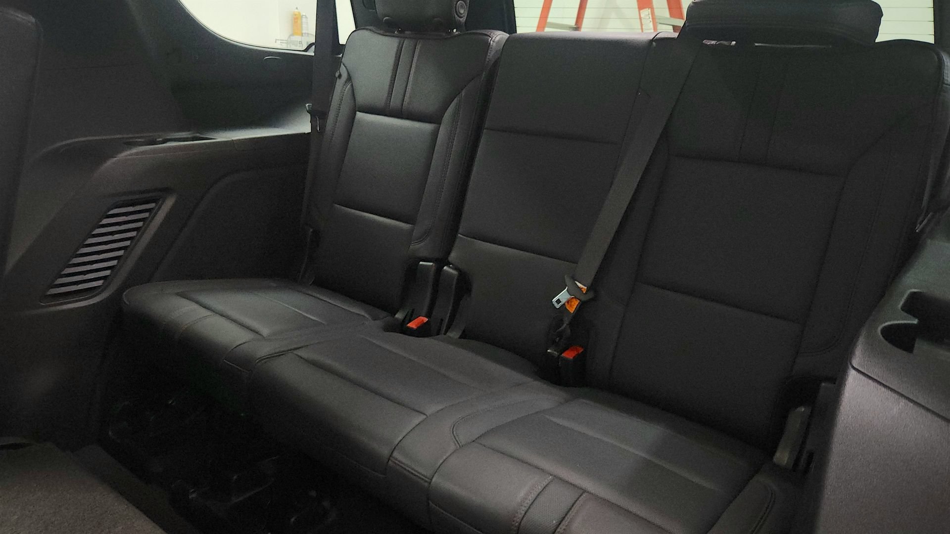 Used 2023 Chevrolet Tahoe RST w/ Luxury Package AWD/4WD image 21