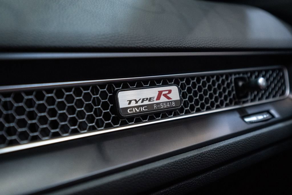 Used 2025 Honda Civic Type R image 36