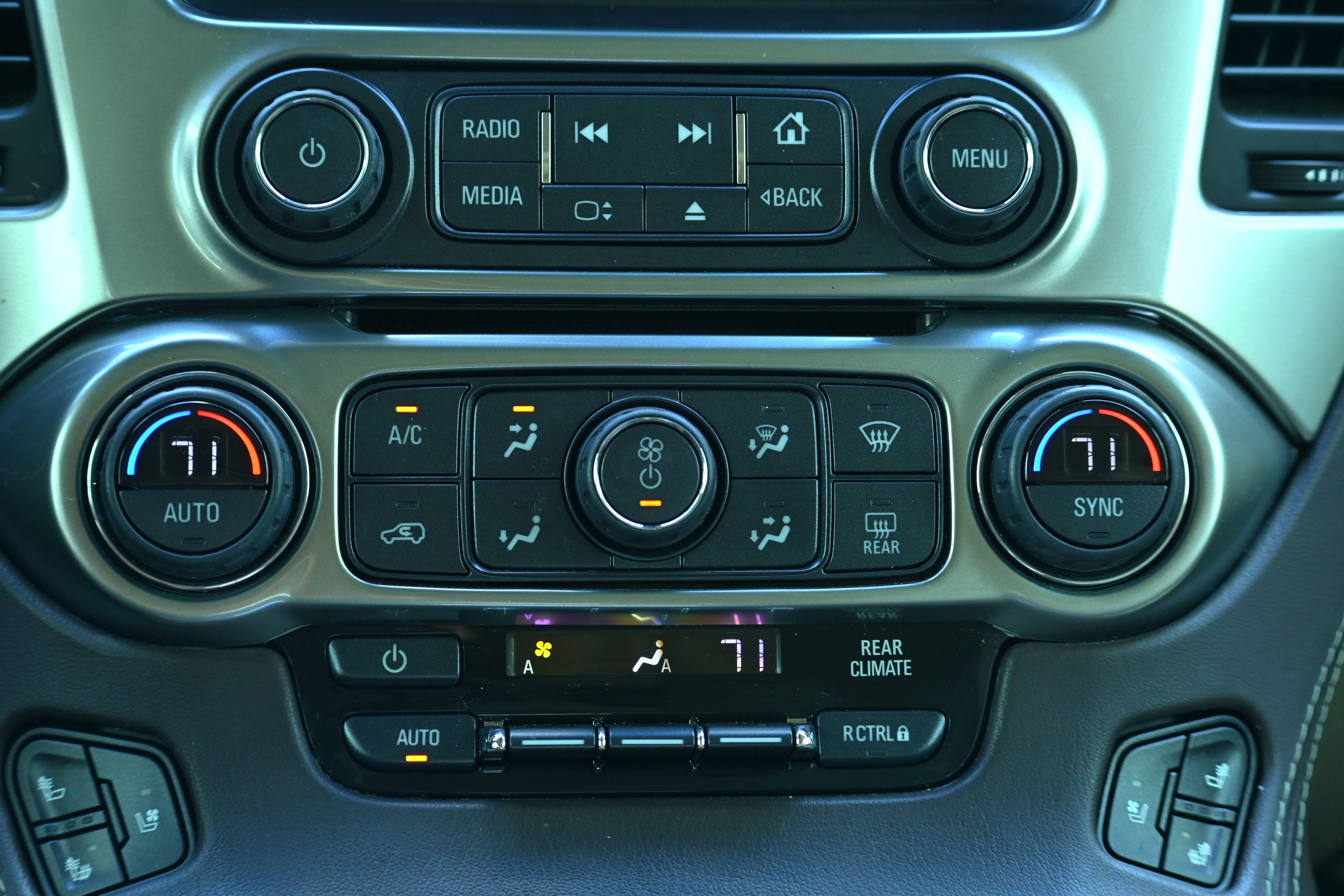 Used 2019 Chevrolet Tahoe Premier image 19