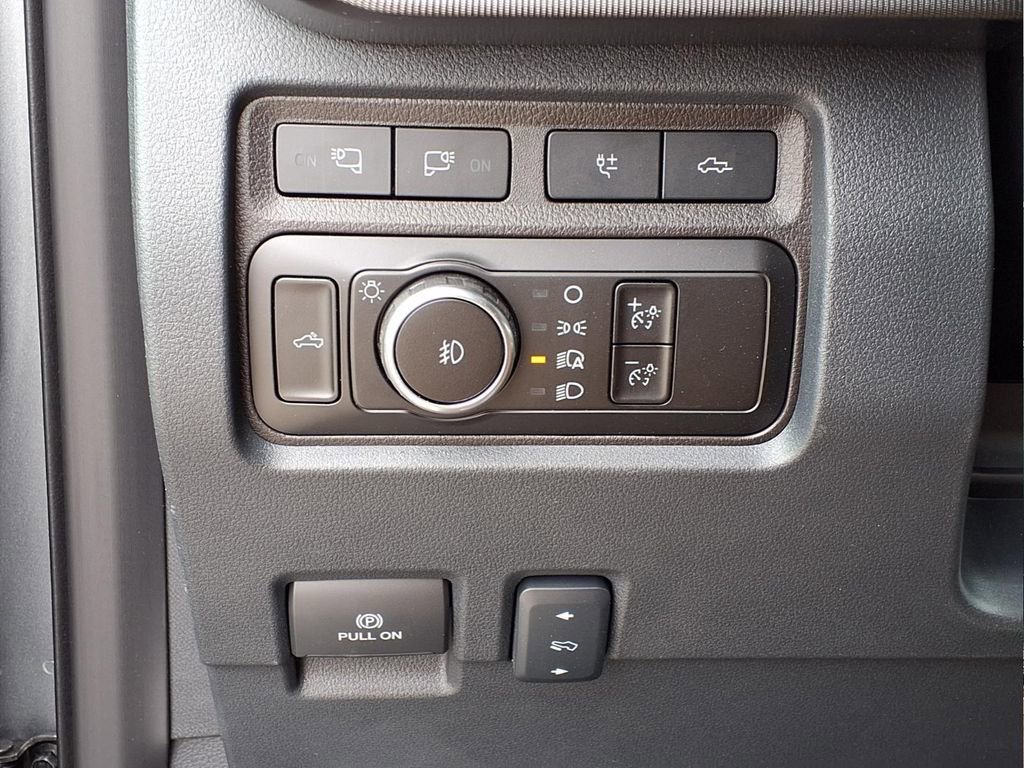 New 2024 Ford F450 Platinum AWD/4WD image 36