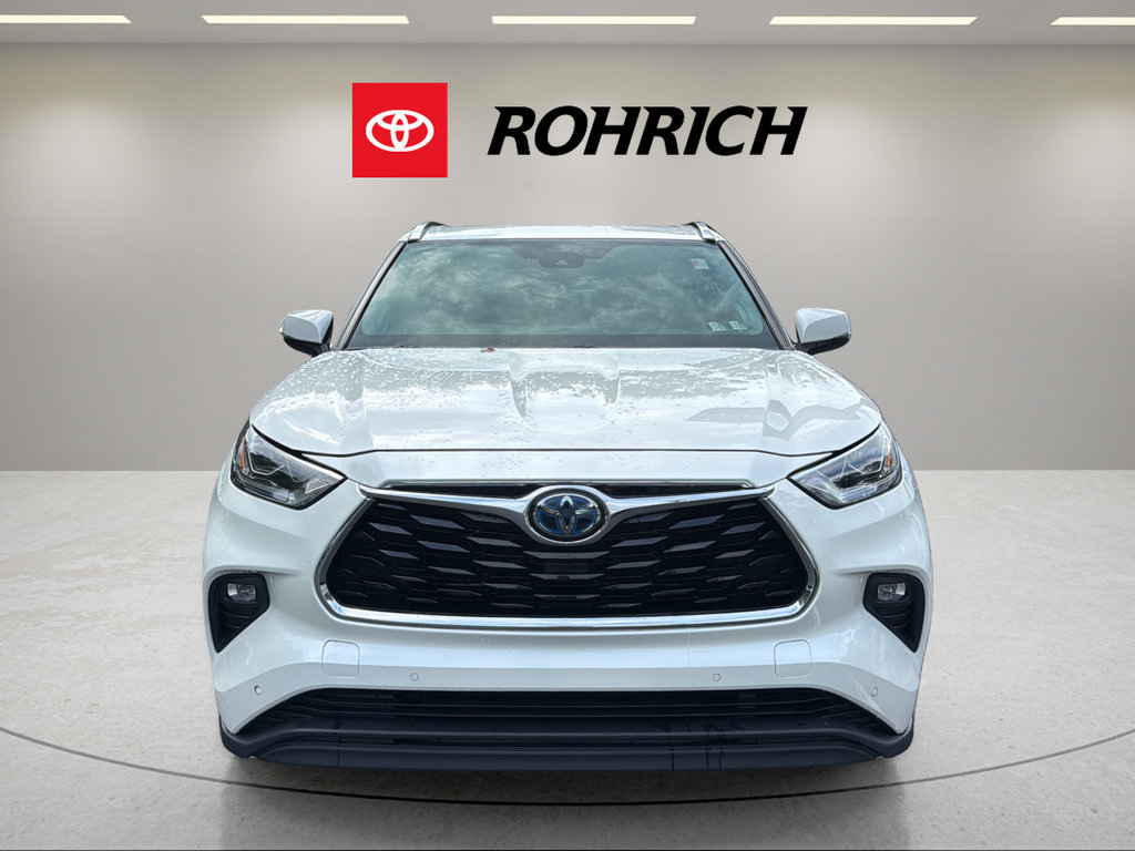 Used 2021 Toyota Highlander Limited AWD/4WD image 5
