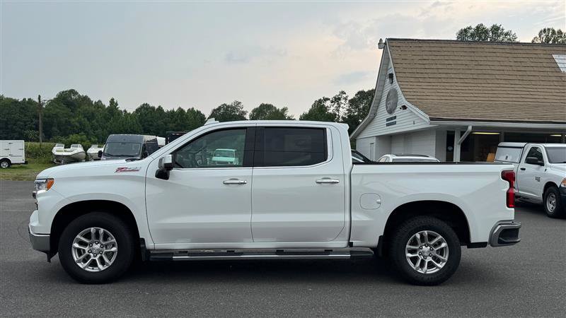 Used 2023 Chevrolet Silverado 1500 LTZ w/ LTZ Convenience Package II AWD/4WD image 12