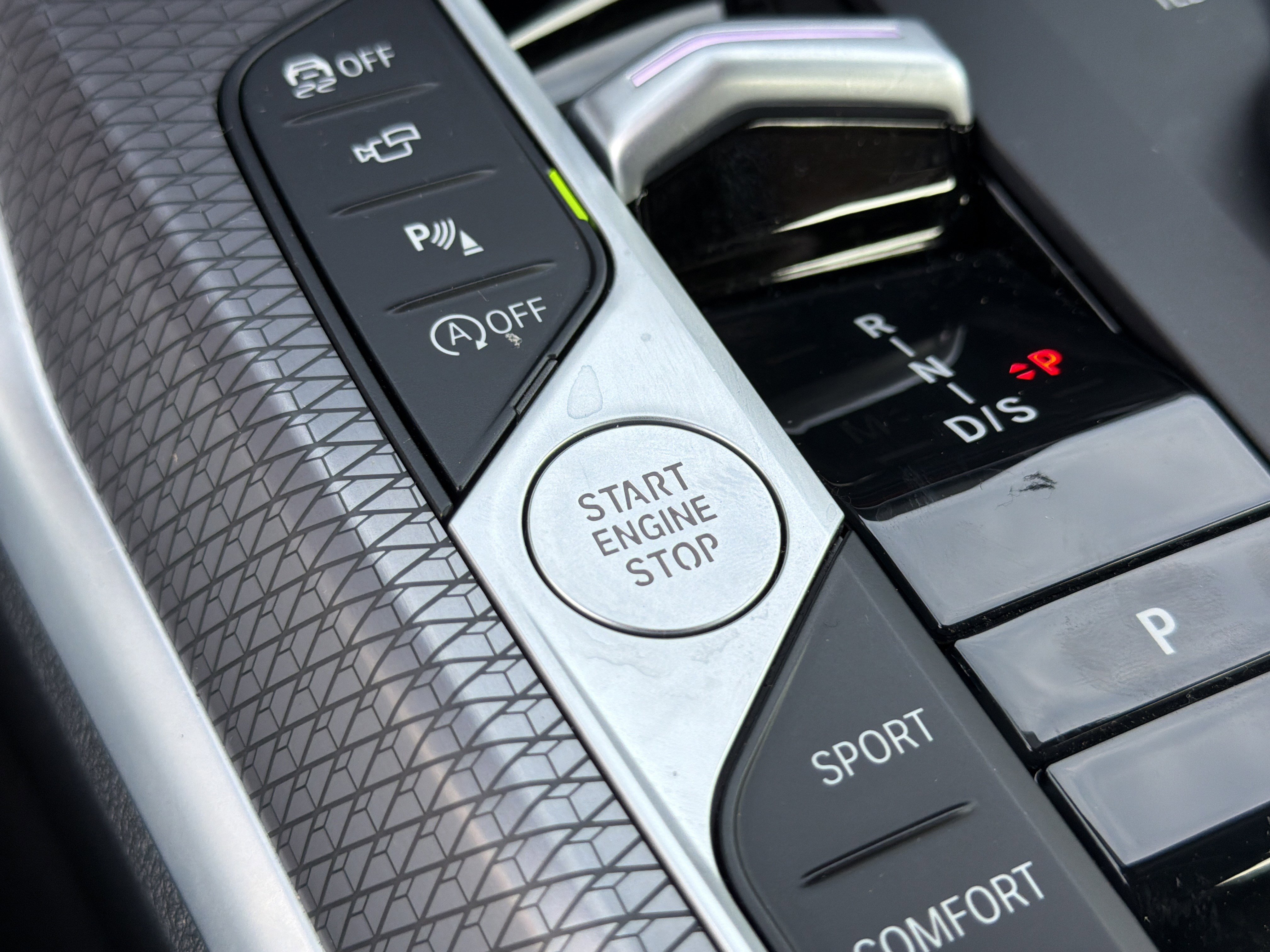 Used 2025 BMW 430i Coupe w/ M Sport Package image 8