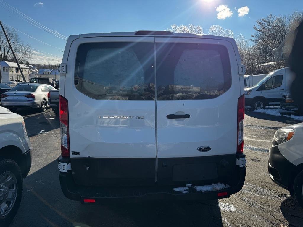 Used 2017 Ford Transit 150 148 Low Roof RWD image 4