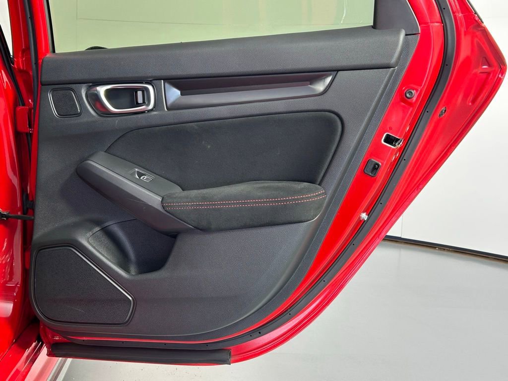 Used 2023 Honda Civic Type R image 14