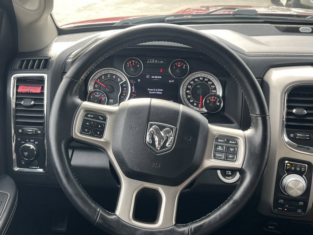 Used 2016 RAM 1500 Laramie w/ Convenience Group AWD/4WD image 18