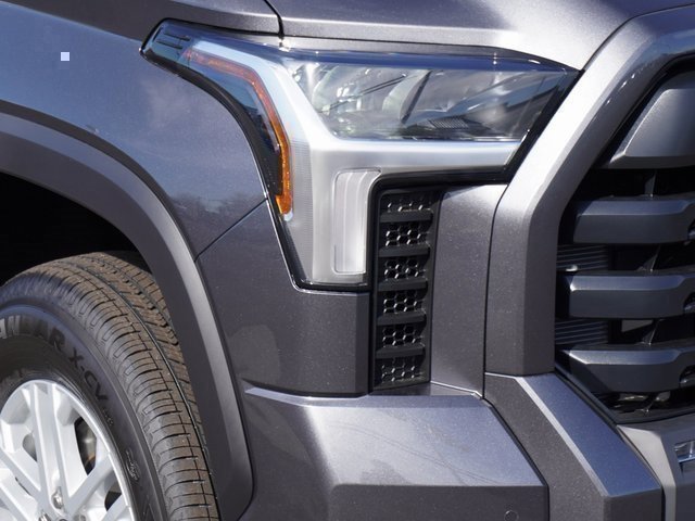 New 2025 Toyota Tundra SR5 image 3