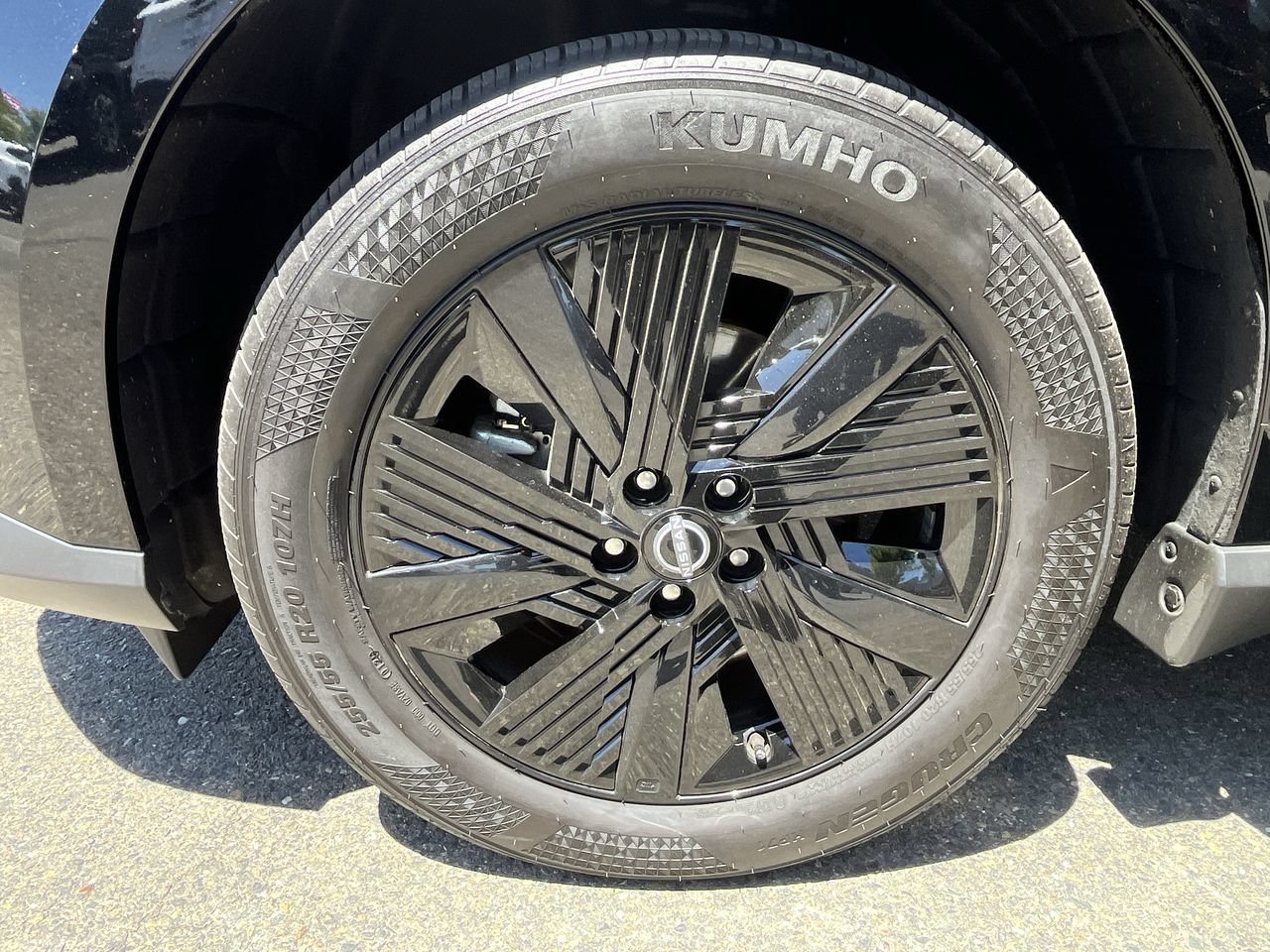 Used 2025 Nissan Murano SV FWD image 30