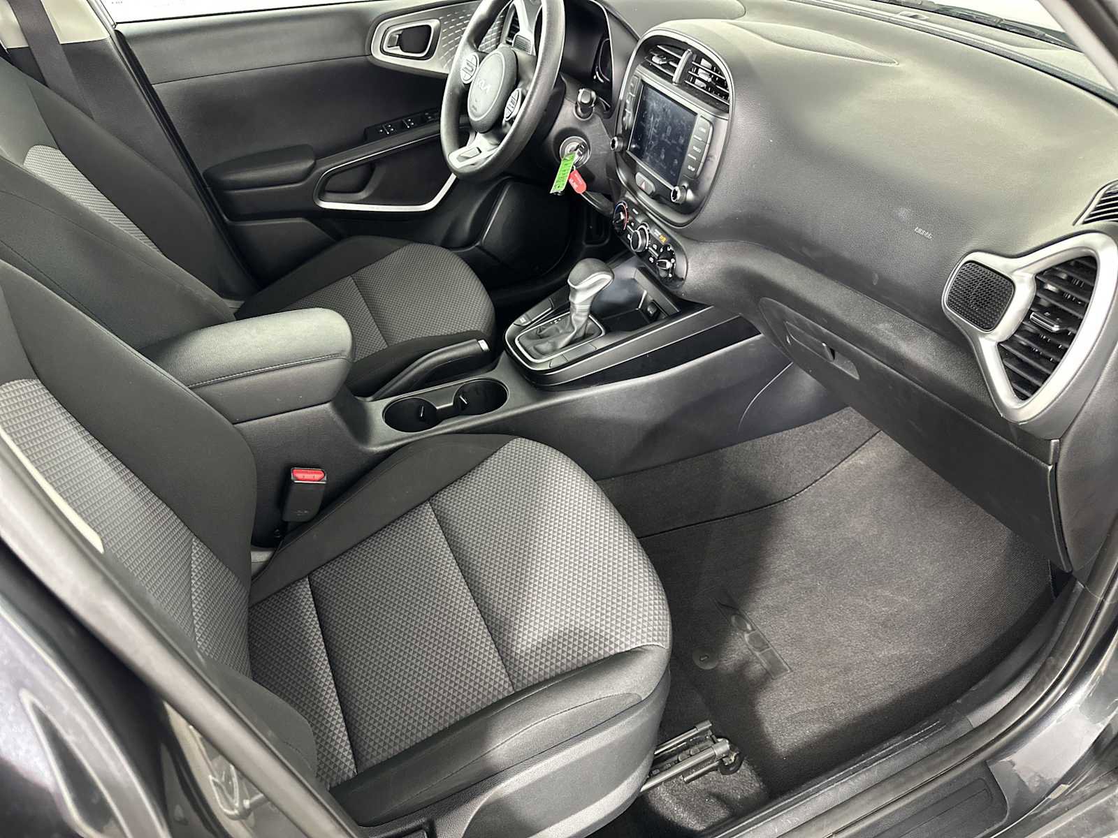 Used 2024 Kia Soul LX w/ Option Group 015 image 25