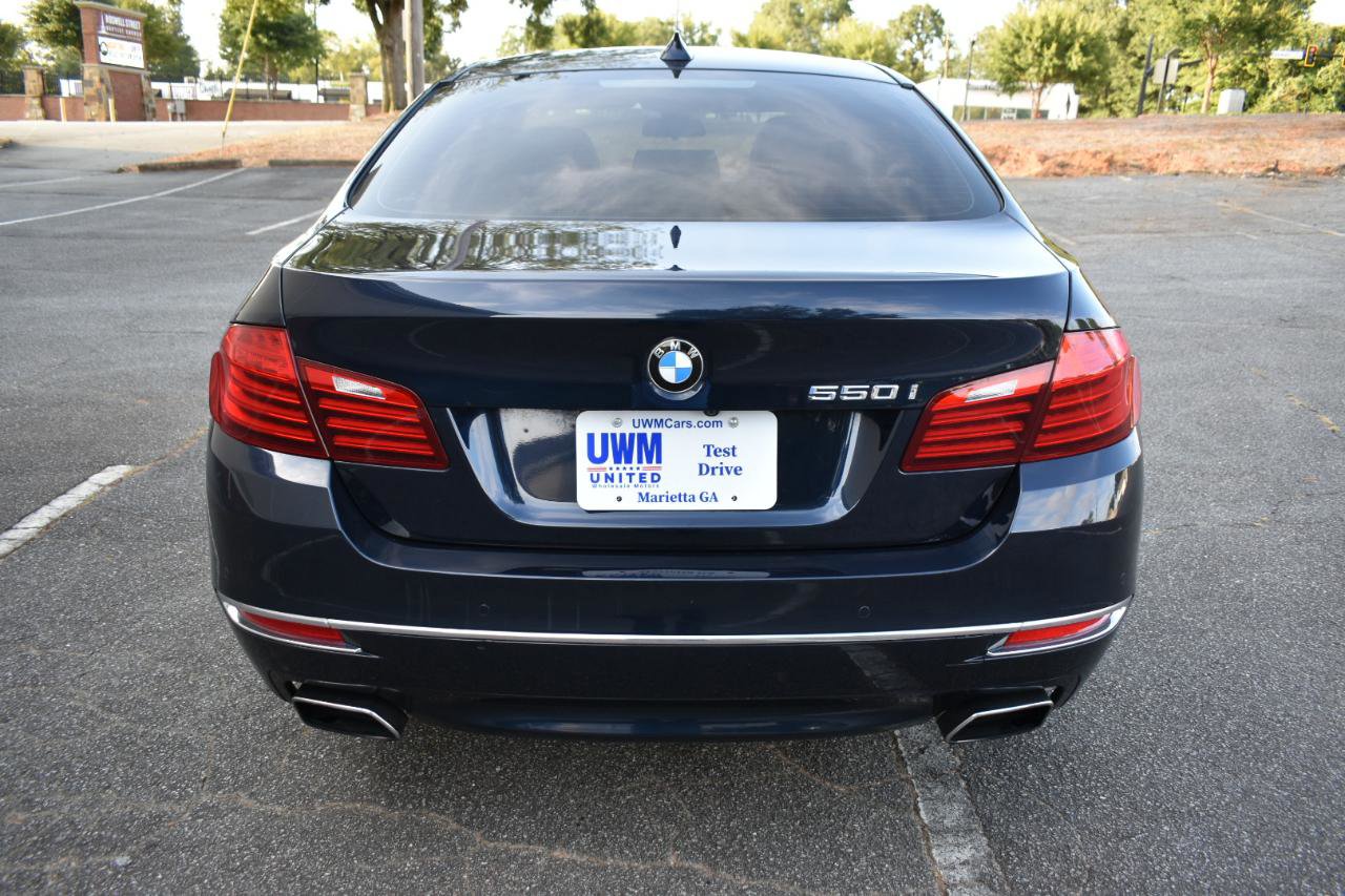 Used 2015 BMW 550i Sedan RWD image 7