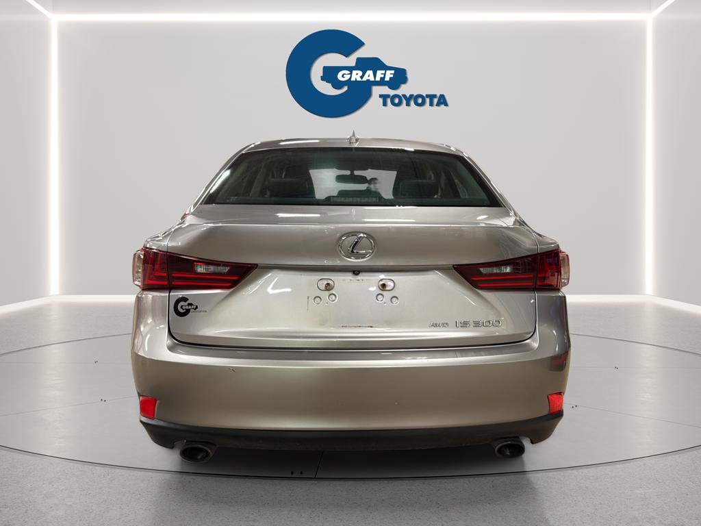 Used 2016 Lexus IS 300 AWD w/ Premium Package image 9