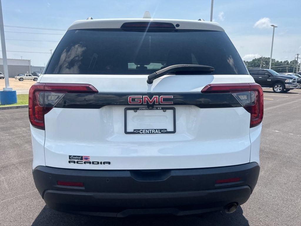Used 2021 GMC Acadia SLE w/ Driver Convenience Package FWD image 5