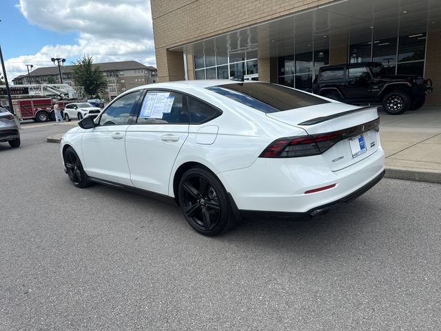Used 2025 Honda Accord Sport image 2
