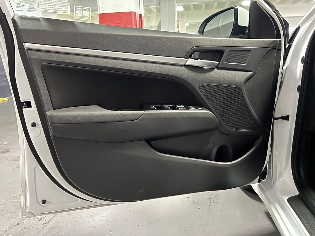 Used 2020 Hyundai Elantra SEL w/ Cargo Package (C1) image 35