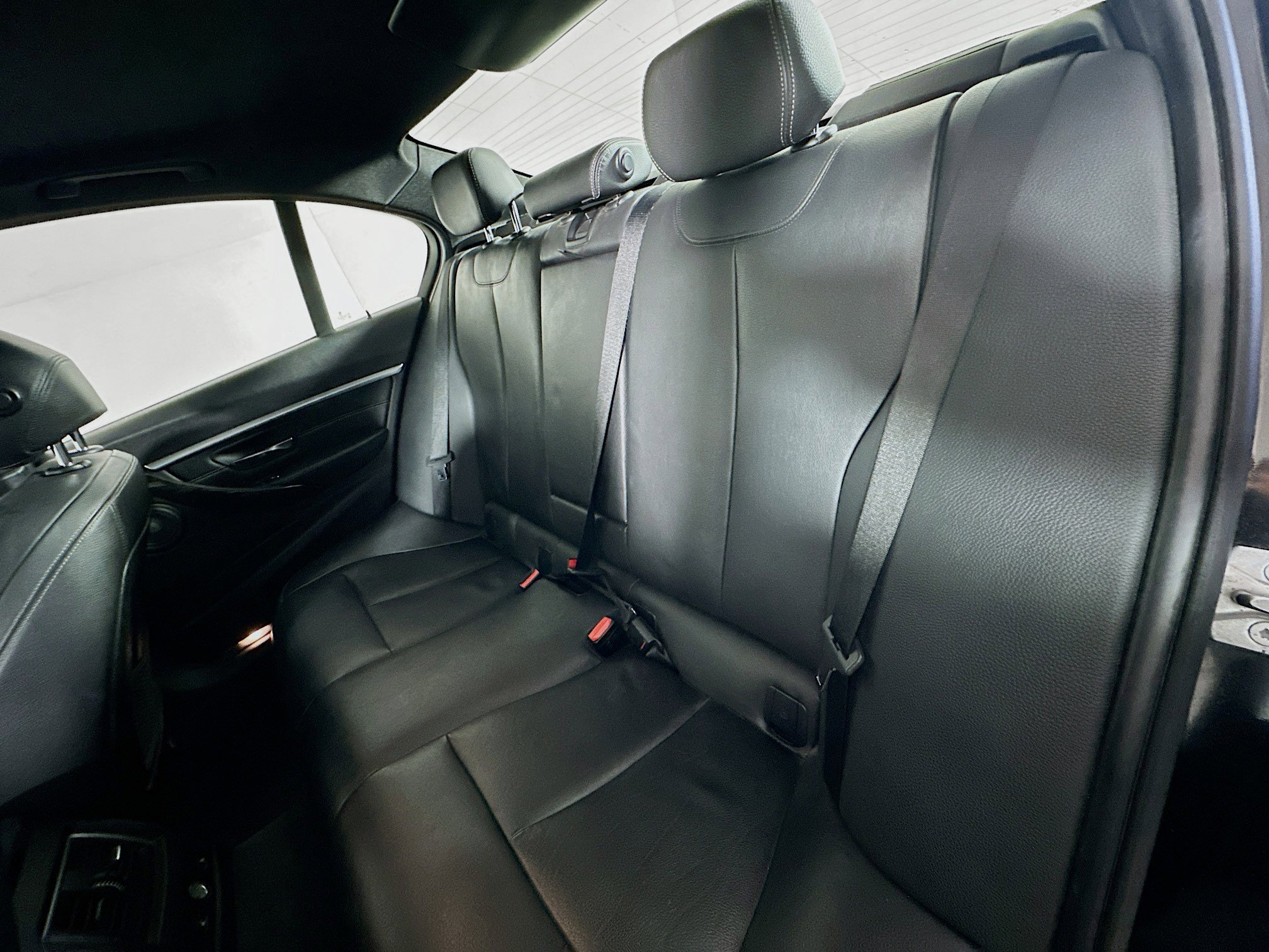 Used 2017 BMW 340i xDrive Sedan image 29