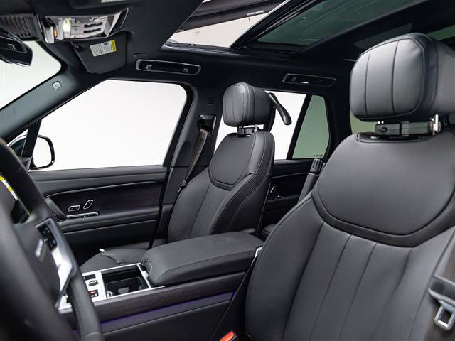 New 2027 Land Rover Range Rover SE AWD/4WD image 16