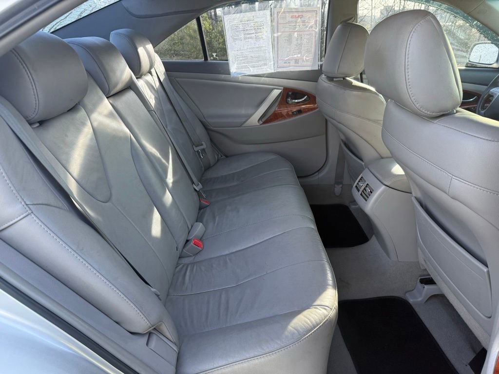 Used 2010 Toyota Camry image 13