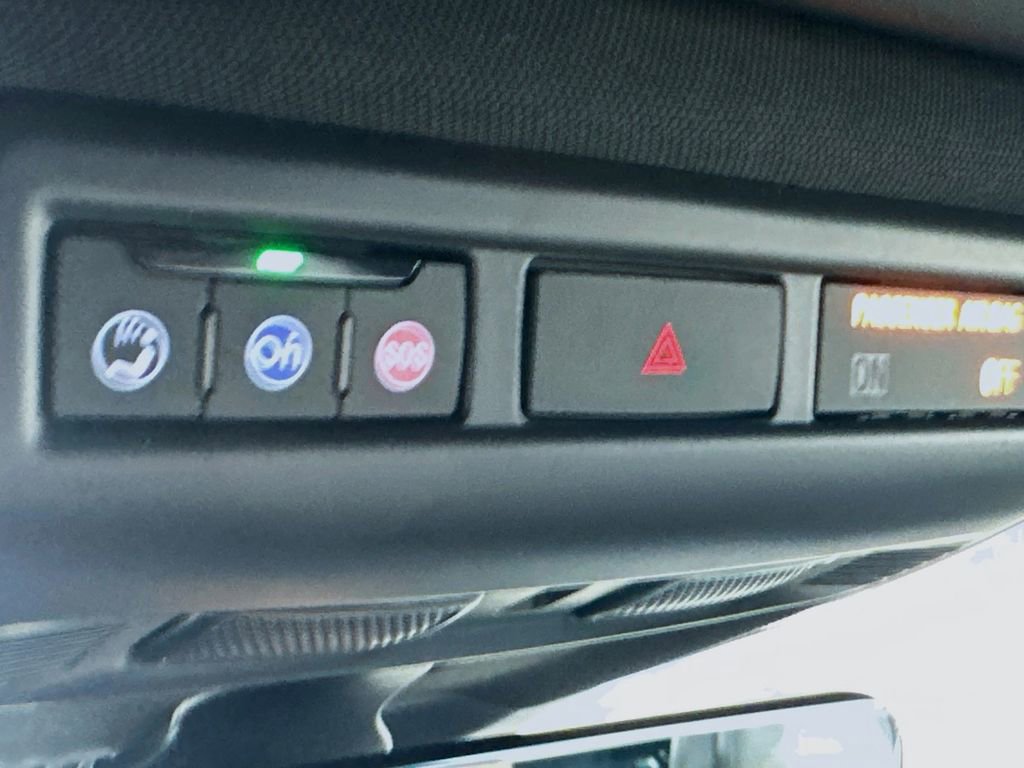 Used 2026 Chevrolet Corvette Stingray Coupe w/ 1LT image 17