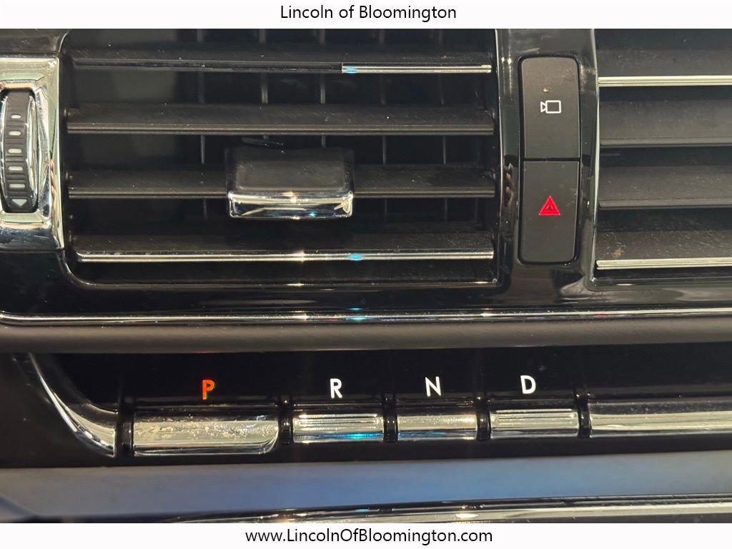 Certified 2022 Lincoln Navigator L Black Label AWD/4WD image 37