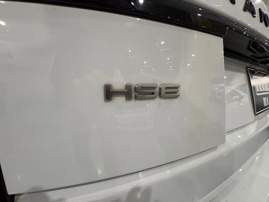 Used 2019 Land Rover Range Rover HSE image 49