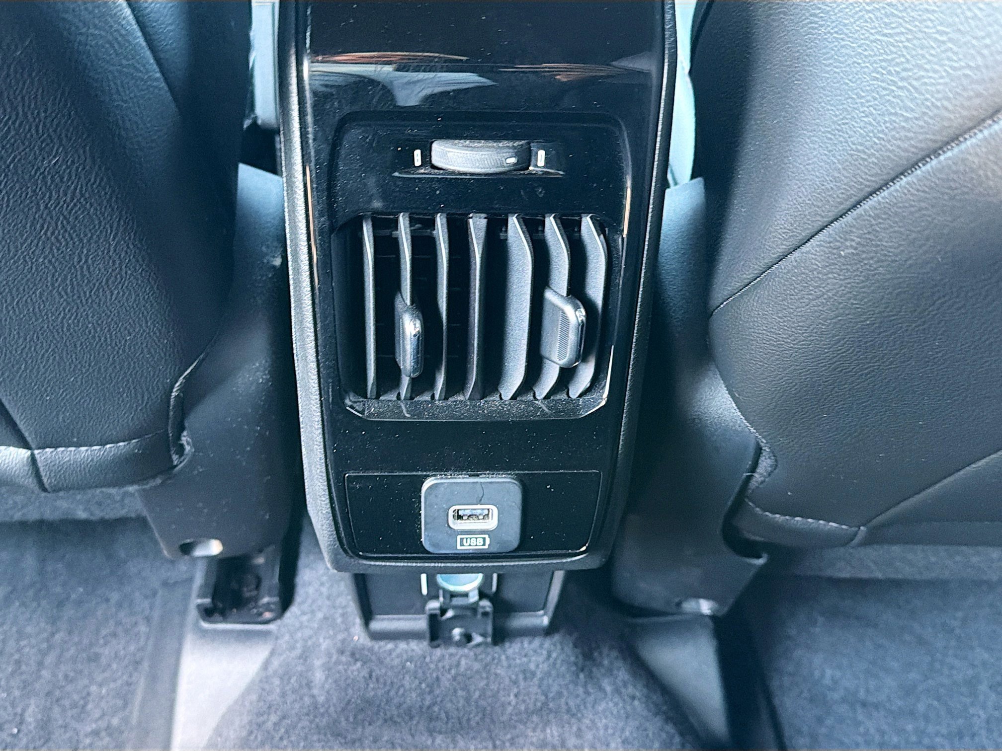 Used 2023 Jeep Compass Trailhawk image 19