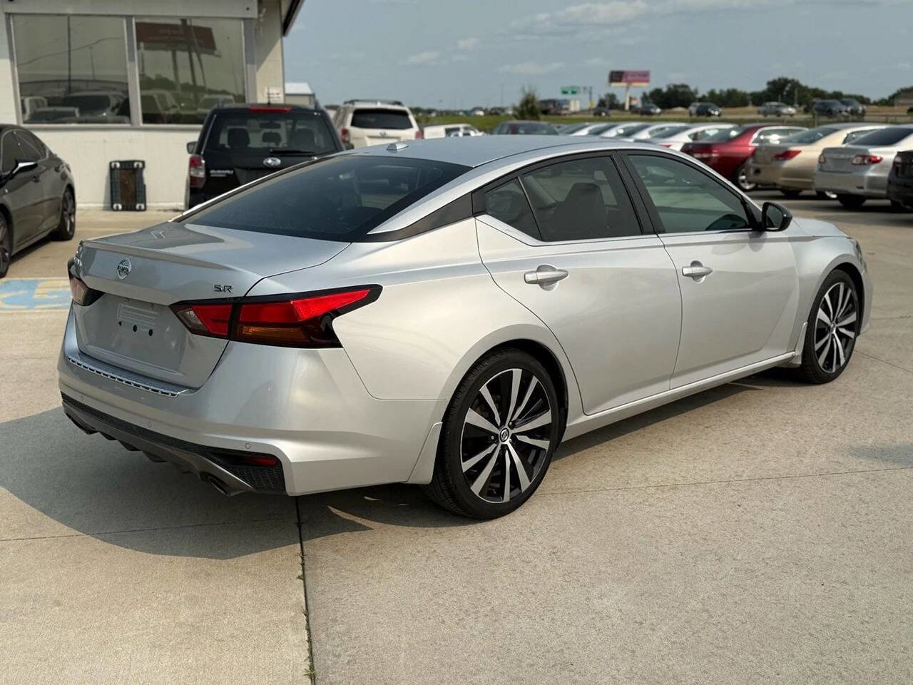 Used 2020 Nissan Altima 2.5 SR image 7