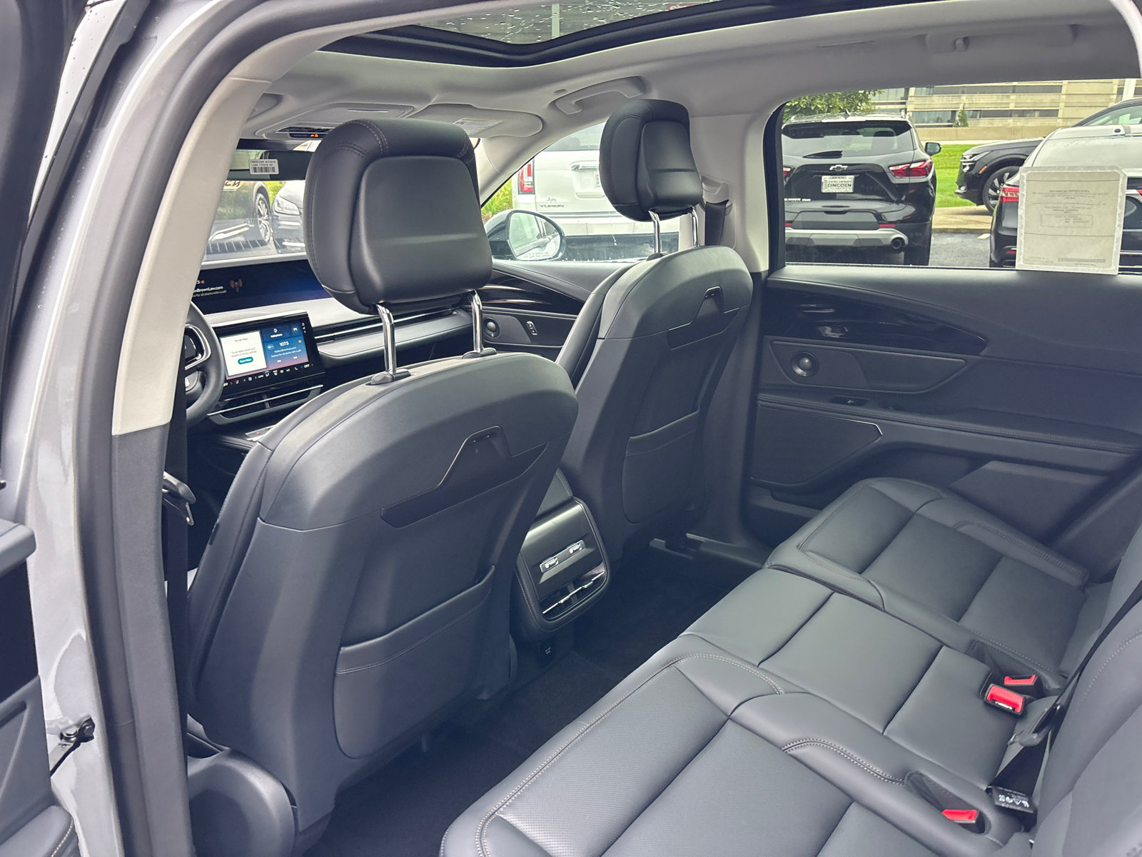 New 2026 Lincoln Nautilus Premier w/ Equipment Group 102A AWD/4WD image 28