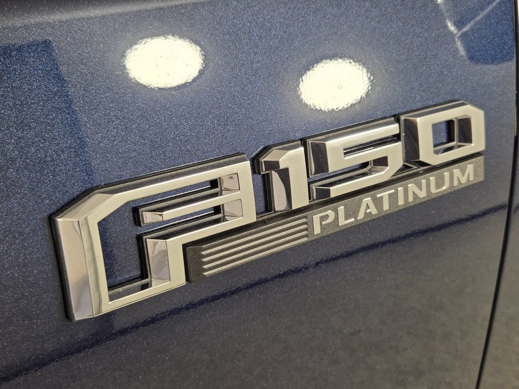 Used 2016 Ford F150 Platinum w/ Equipment Group 701A Luxury AWD/4WD image 12