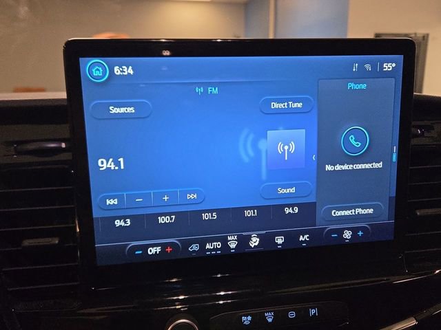 Used 2023 Ford Transit 350 XLT image 16