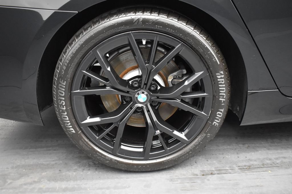 Used 2021 BMW 540i w/ M Sport Package RWD image 16