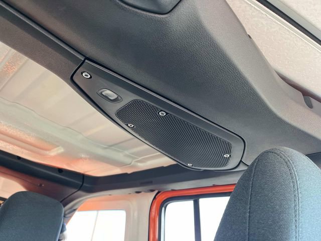 Used 2025 Jeep Wrangler Sport S image 23