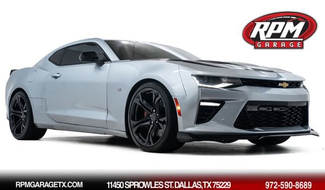 Used 2017 Chevrolet Camaro SS image 1