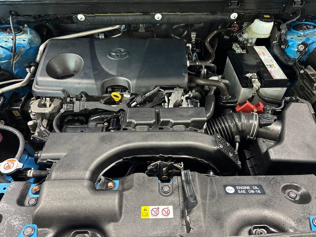 Used 2019 Toyota RAV4 XLE w/ Convenience Package AWD/4WD image 10
