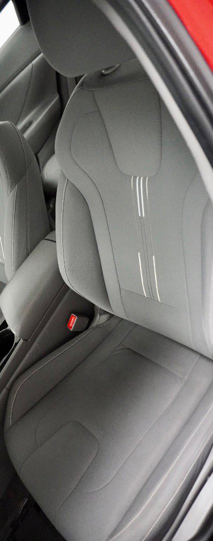 Used 2021 Hyundai Elantra SEL w/ Convenience Package image 4