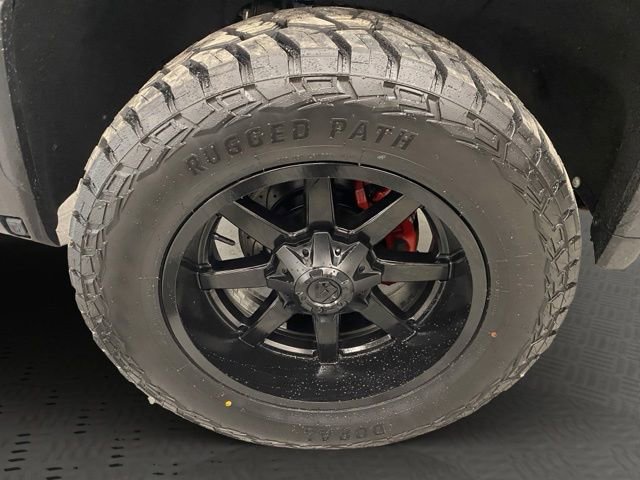 Used 2024 GMC Sierra 2500 AT4 w/ AT4 Preferred Package AWD/4WD image 29